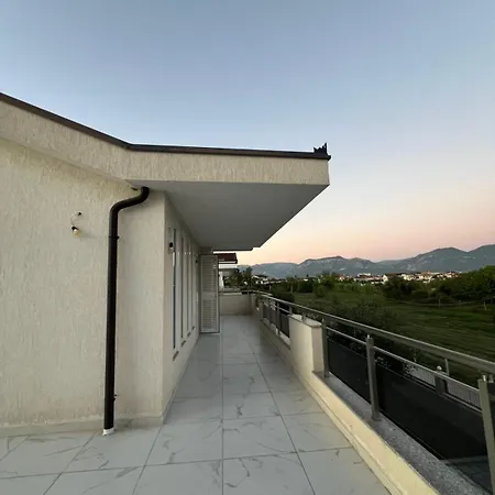 Miri House * Domje