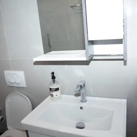Villa Miri House